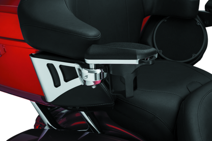 Kuryakyn Passenger Armrests Chr 8955 8955 User 1