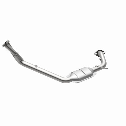 MagnaFlow Isuzu HM Grade Federal / EPA Compliant Direct-Fit Catalytic Converter 23636 360 Degree Image Set