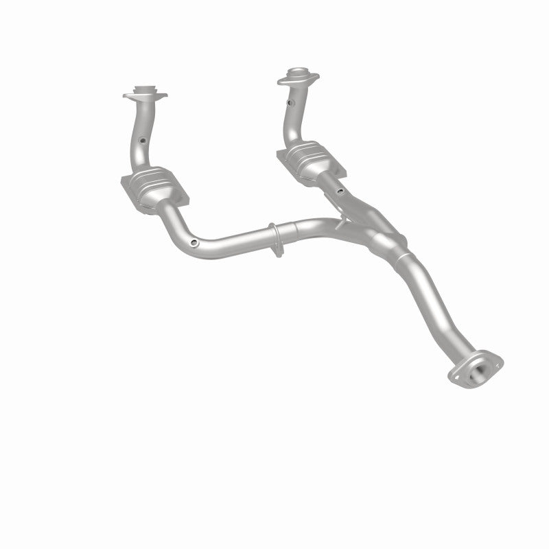 MagnaFlow Jeep Liberty OEM Grade Federal / EPA Compliant Direct-Fit Catalytic Converter 49186 360 Degree Image Set