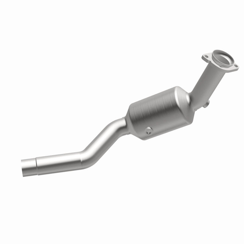 MagnaFlow Jaguar California Grade CARB Compliant Direct-Fit Catalytic Converter 5461954 360 Degree Image Set