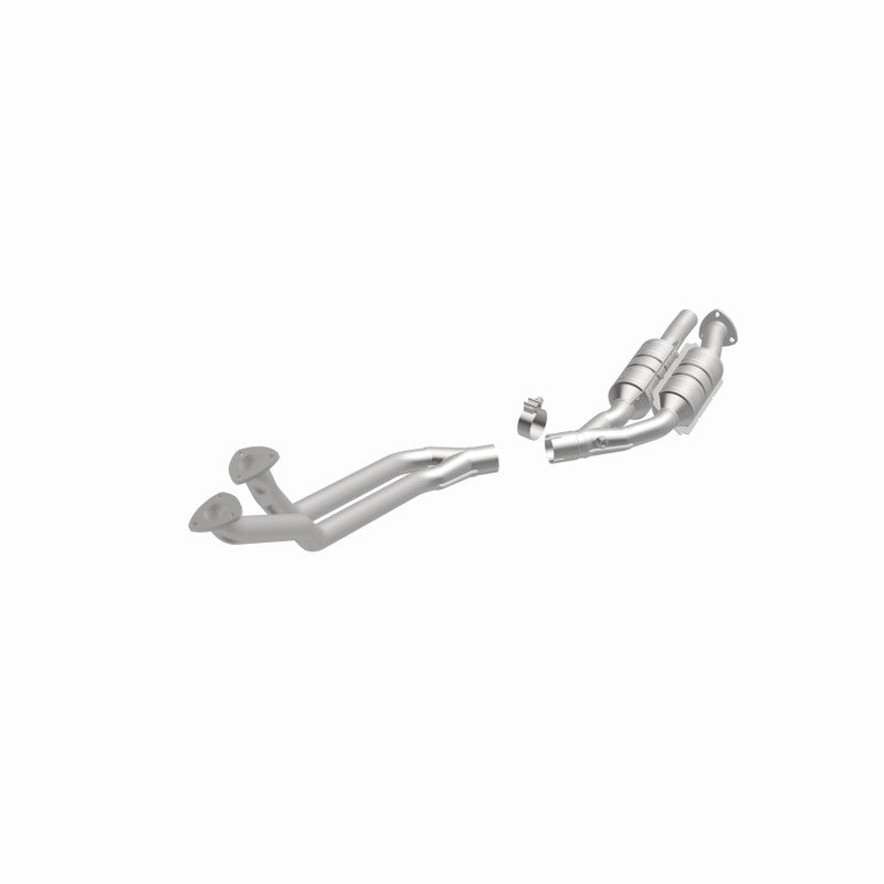 MagnaFlow BMW 525i Standard Grade Federal / EPA Compliant Direct-Fit Catalytic Converter 23808 360 Degree Image Set