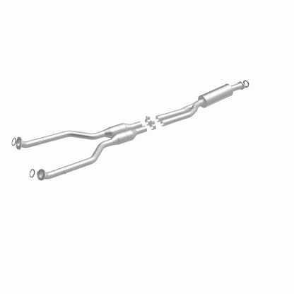 MagnaFlow Lexus GS350 OEM Grade Federal / EPA Compliant Direct-Fit Catalytic Converter 51315 360 Degree Image Set