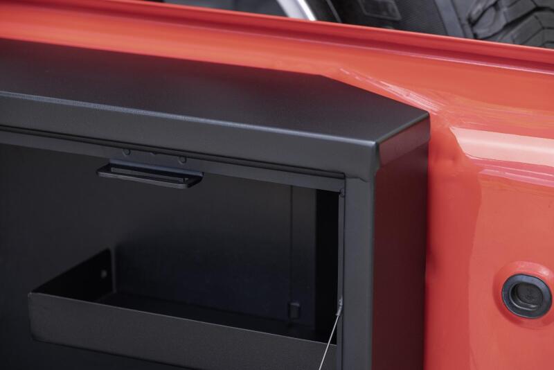 Tuffy Products Tuffy Jeep Wrangler Tailgate Lockbox W/Keyed Lock 359-01 359-01 Photo - Close Up