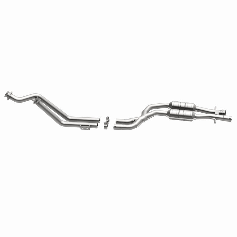 MagnaFlow Mercedes-Benz SL320 HM Grade Federal / EPA Compliant Direct-Fit Catalytic Converter 23844 360 Degree Image Set