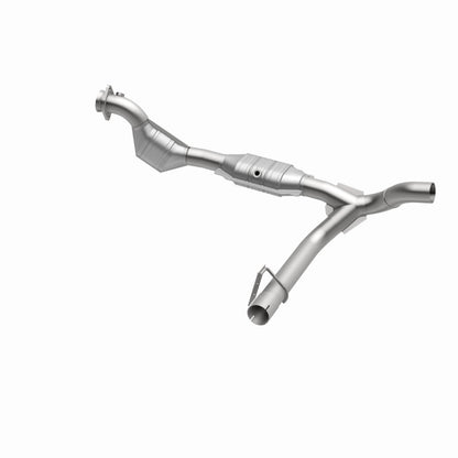 MagnaFlow Ford HM Grade Federal / EPA Compliant Direct-Fit Catalytic Converter 93629 360 Degree Image Set