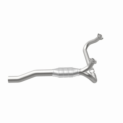 MagnaFlow Standard Grade Federal / EPA Compliant Direct-Fit Catalytic Converter 93155 360 Degree Image Set