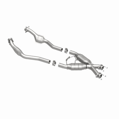 MagnaFlow Ford Mustang Standard Grade Federal / EPA Compliant Direct-Fit Catalytic Converter 93333 360 Degree Image Set