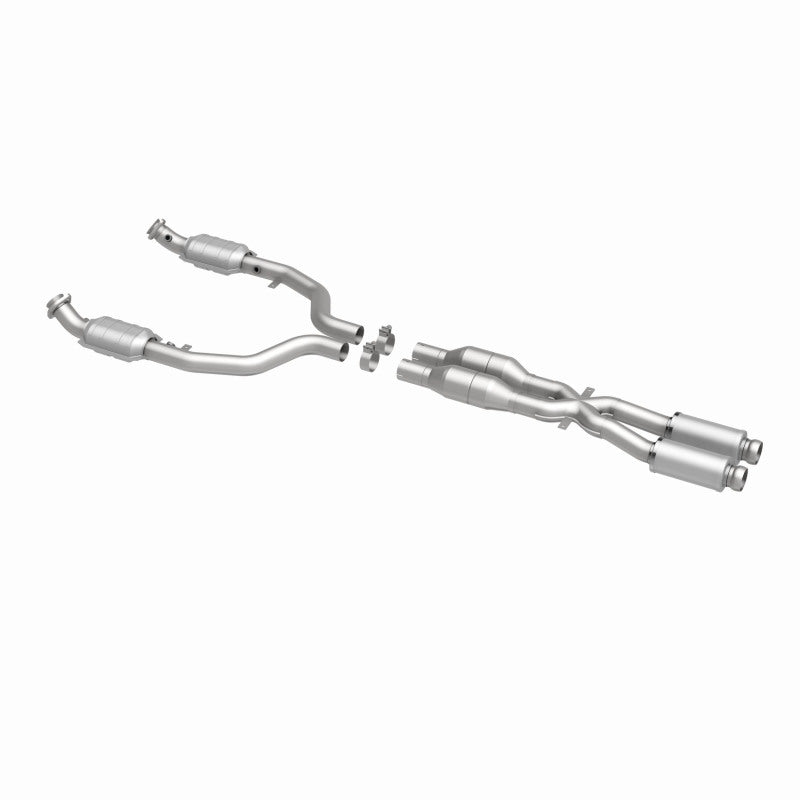 MagnaFlow BMW M3 OEM Grade Federal / EPA Compliant Direct-Fit Catalytic Converter 49800 360 Degree Image Set