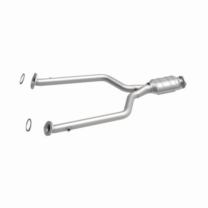 MagnaFlow Lexus OEM Grade Federal / EPA Compliant Direct-Fit Catalytic Converter 49085 360 Degree Image Set