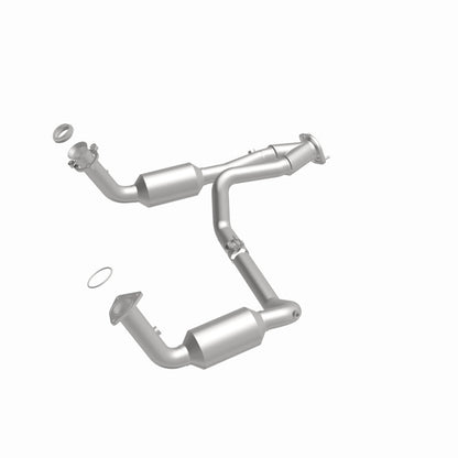 MagnaFlow California Grade CARB Compliant Direct-Fit Catalytic Converter 4551419 360 Degree Image Set
