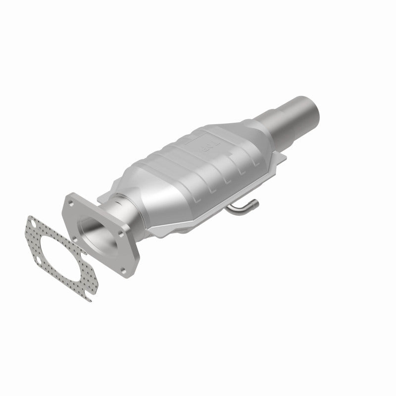 MagnaFlow Buick Standard Grade Federal / EPA Compliant Direct-Fit Catalytic Converter 93439 360 Degree Image Set