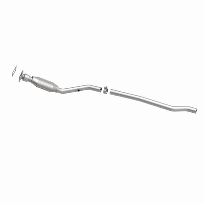MagnaFlow HM Grade Federal / EPA Compliant Direct-Fit Catalytic Converter 93279 360 Degree Image Set