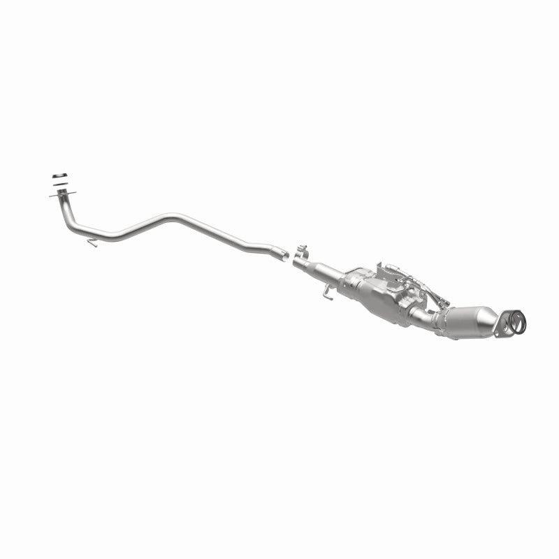 Magnaflow Conv DF 14-19 Toyota Prius C Base Underbody 1.5L 280456 280456 360 Degree Image Set