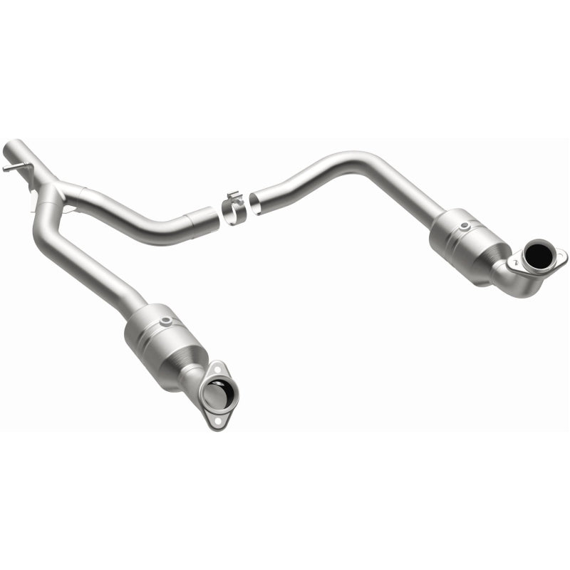 MagnaFlow Ford California Grade CARB Compliant Direct-Fit Catalytic Converter 5551153 Photo - out of package