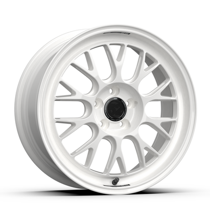 fifteen52 Holeshot RSR 18x8.5 5x108 42mm ET 63.4mm Center Bore Rally White RSHRW-88558+42 RSHRW-88558+42 User 1