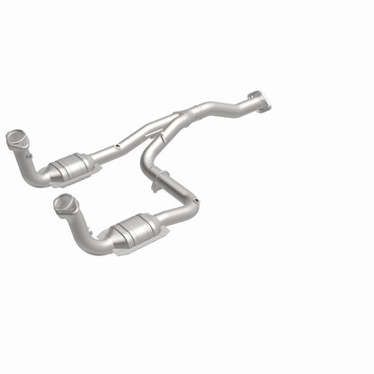 MagnaFlow Jeep Liberty OEM Grade Federal / EPA Compliant Direct-Fit Catalytic Converter 49186 360 Degree Image Set
