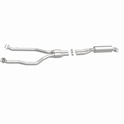 MagnaFlow Lexus IS250 OEM Grade Federal / EPA Compliant Direct-Fit Catalytic Converter 21-071 360 Degree Image Set