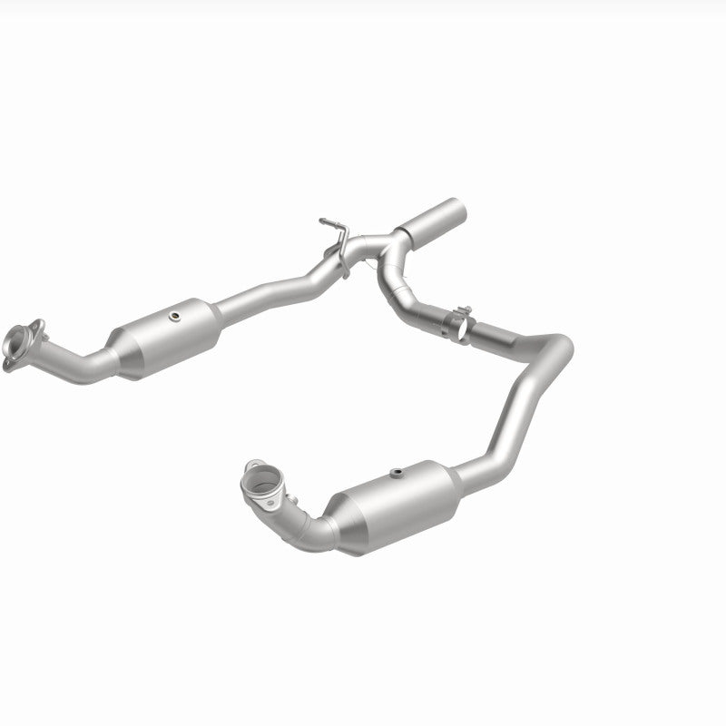 Magnaflow 17-18 Ford E-350 6.8L Direct Fit Converter 280014 280014 360 Degree Image Set