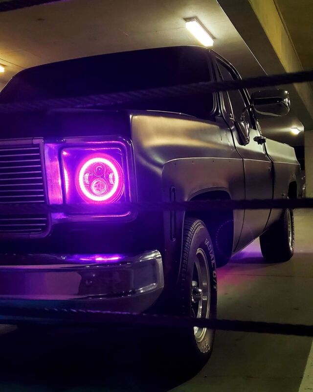 ORACLE Lighting Oracle 7in High Powered LED Headlights - Black Bezel - ColorSHIFT - BC1 5769-335 5769-335 Photo - lifestyle view