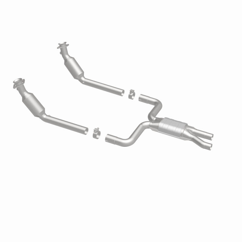 MagnaFlow California Grade CARB Compliant Direct-Fit Catalytic Converter 4561082 360 Degree Image Set