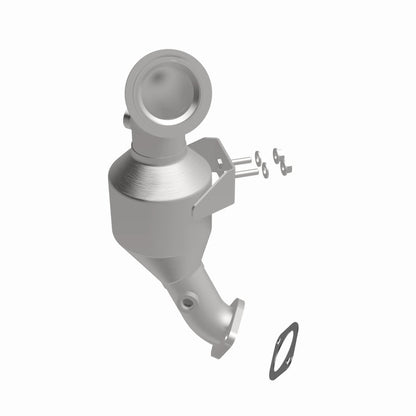 MagnaFlow Ford California Grade CARB Compliant Direct-Fit Catalytic Converter 5551837 360 Degree Image Set