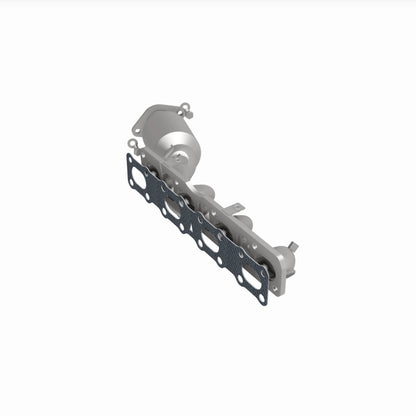 Magnaflow 05-06 Nissan Titan 5.6L Direct Fit Converter 5582380 5582380 360 Degree Image Set