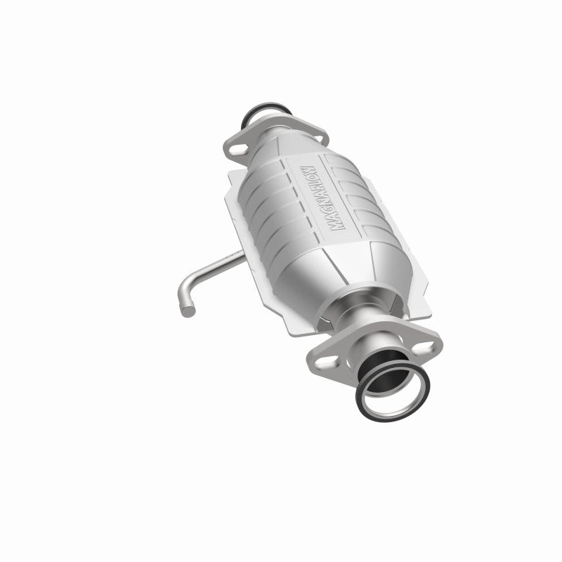 MagnaFlow California Grade CARB Compliant Direct-Fit Catalytic Converter 3322893 360 Degree Image Set