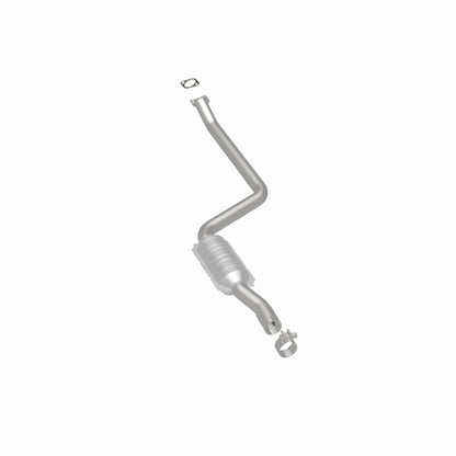 MagnaFlow BMW 530xi OEM Grade Federal / EPA Compliant Direct-Fit Catalytic Converter 52480 360 Degree Image Set