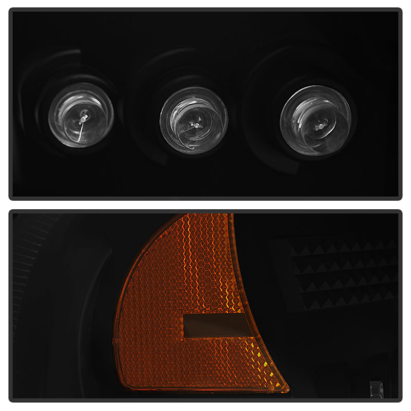 Spyder GMC Sierra 1500/2500 99-06 Projector Headlights LED Halo LED Blk Smke PRO-YD-CDE00-HL-BSM 5078292 5078292 User 1