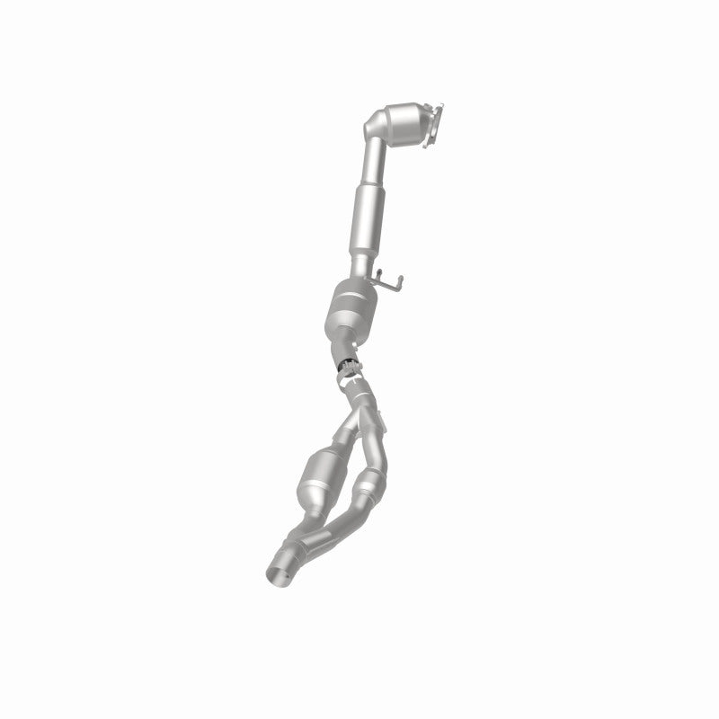 MagnaFlow Audi OEM Grade Federal / EPA Compliant Direct-Fit Catalytic Converter 49715 360 Degree Image Set