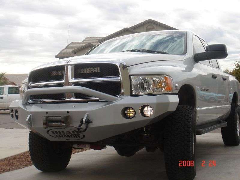 Road Armor 03-05 Dodge 2500 Stealth Front Winch Bumper w/Pre-Runner Guard - Tex Blk 44044B 44044B Photo - Primary