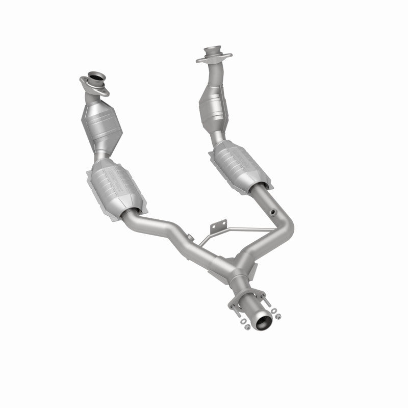 MagnaFlow Ford Mustang HM Grade Federal / EPA Compliant Direct-Fit Catalytic Converter 93344 360 Degree Image Set