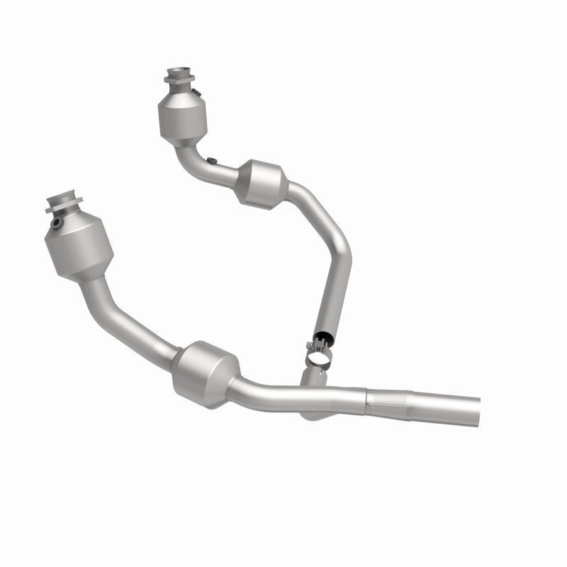 MagnaFlow Jeep Wrangler California Grade CARB Compliant Direct-Fit Catalytic Converter 5582689 360 Degree Image Set