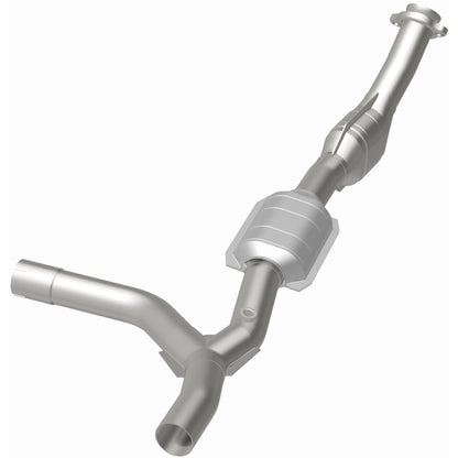 MagnaFlow Ford California Grade CARB Compliant Direct-Fit Catalytic Converter 447180 Photo - out of package