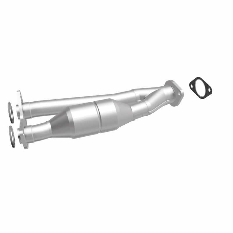 MagnaFlow Mazda 6 HM Grade Federal / EPA Compliant Direct-Fit Catalytic Converter 23772 360 Degree Image Set