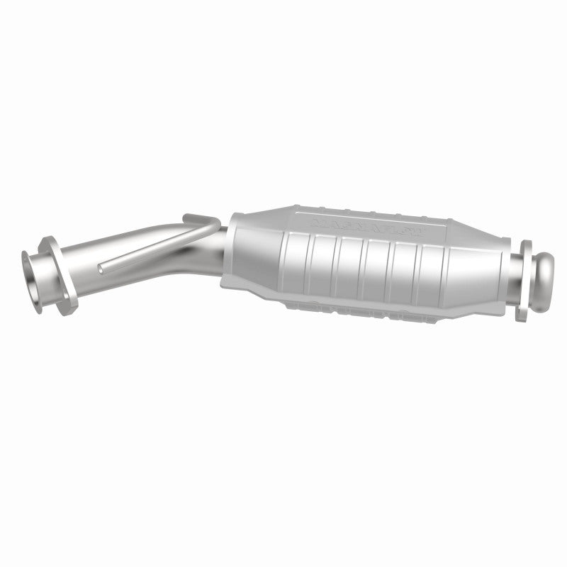 MagnaFlow Standard Grade Federal / EPA Compliant Direct-Fit Catalytic Converter 23365 360 Degree Image Set