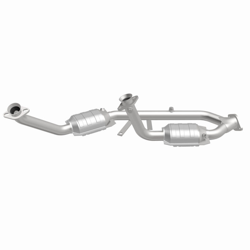 MagnaFlow Ford Windstar HM Grade Federal / EPA Compliant Direct-Fit Catalytic Converter 93342 360 Degree Image Set