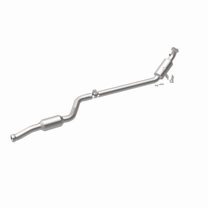MagnaFlow Mercedes-Benz OEM Grade Federal / EPA Compliant Direct-Fit Catalytic Converter 21-447 360 Degree Image Set