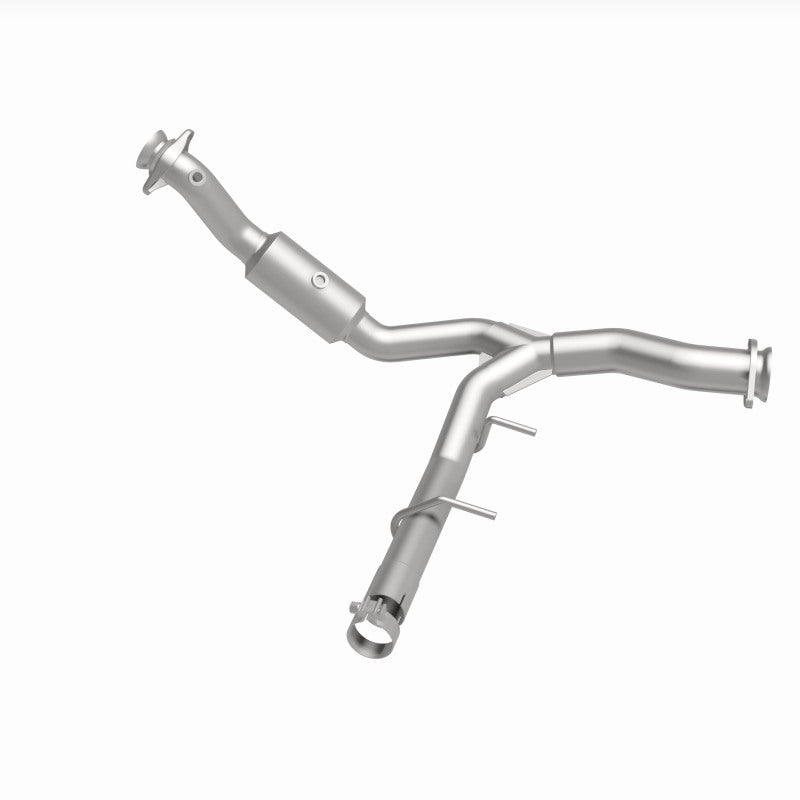 MagnaFlow OEM Grade Federal / EPA Compliant Direct-Fit Catalytic Converter 21-528 360 Degree Image Set