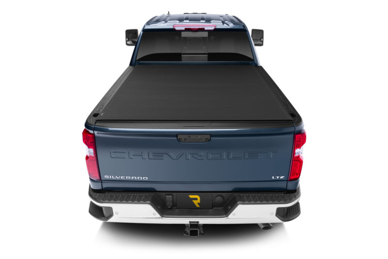 Truxedo 2020 GMC Sierra & Chevrolet Silverado 2500HD & 3500HD 6ft 9in Sentry CT Bed Cover 1573316 1573316 Photo - Mounted