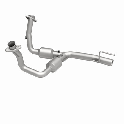 MagnaFlow Jeep Grand Cherokee California Grade CARB Compliant Direct-Fit Catalytic Converter 447191 360 Degree Image Set