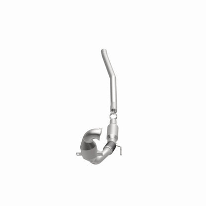MagnaFlow Audi A3 Quattro OEM Grade Federal / EPA Compliant Direct-Fit Catalytic Converter 21-580 360 Degree Image Set