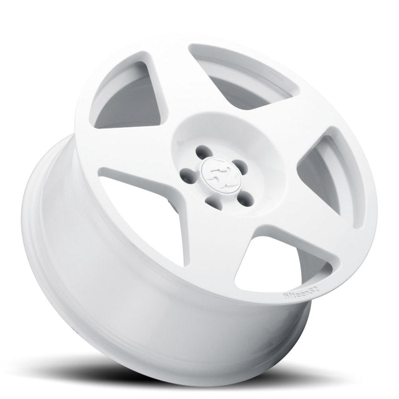 fifteen52 Tarmac Rally White (Gloss White) Wheel 18x8.5 +45 5x112 TARRW-88551+45 Photo - Primary