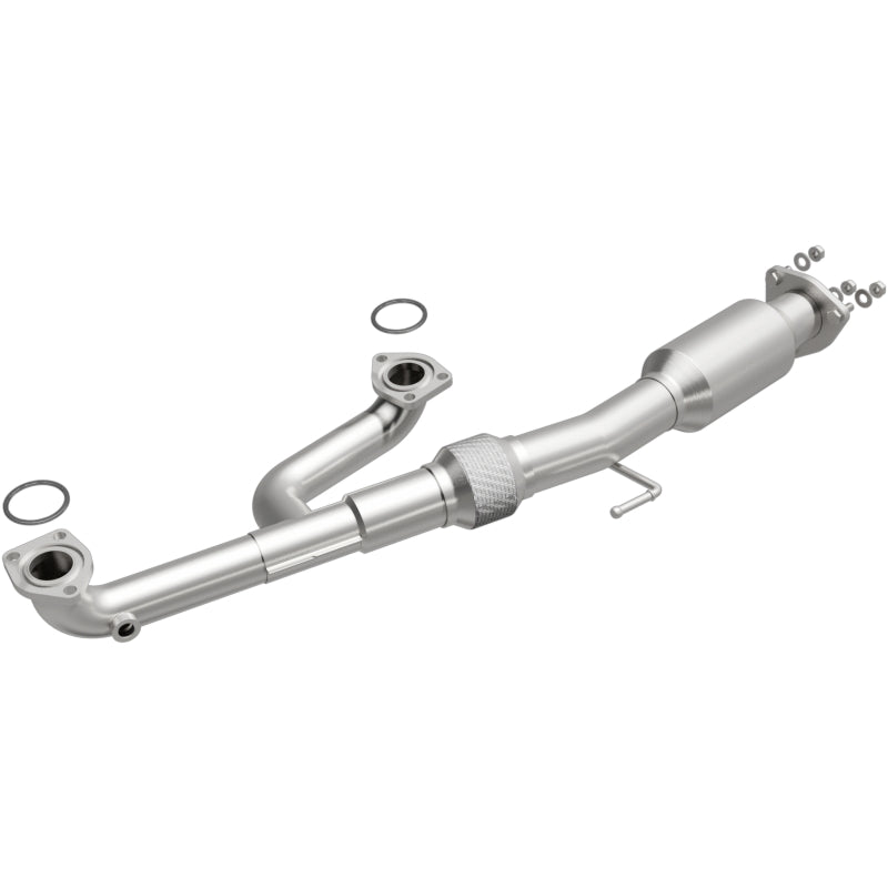 MagnaFlow Honda Odyssey OEM Grade Federal / EPA Compliant Direct-Fit Catalytic Converter 21-282 Photo - Primary
