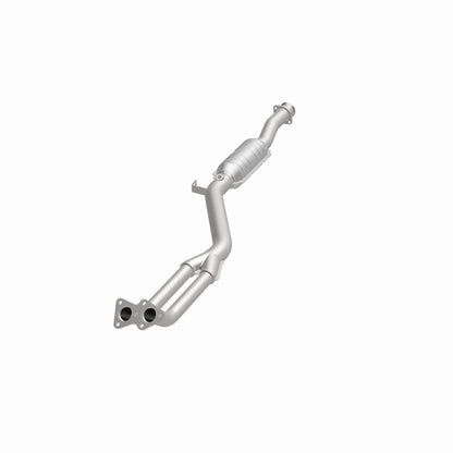 MagnaFlow BMW Standard Grade Federal / EPA Compliant Direct-Fit Catalytic Converter 93684 360 Degree Image Set