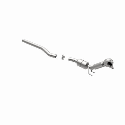 MagnaFlow Volkswagen Passat HM Grade Federal / EPA Compliant Direct-Fit Catalytic Converter 24298 360 Degree Image Set