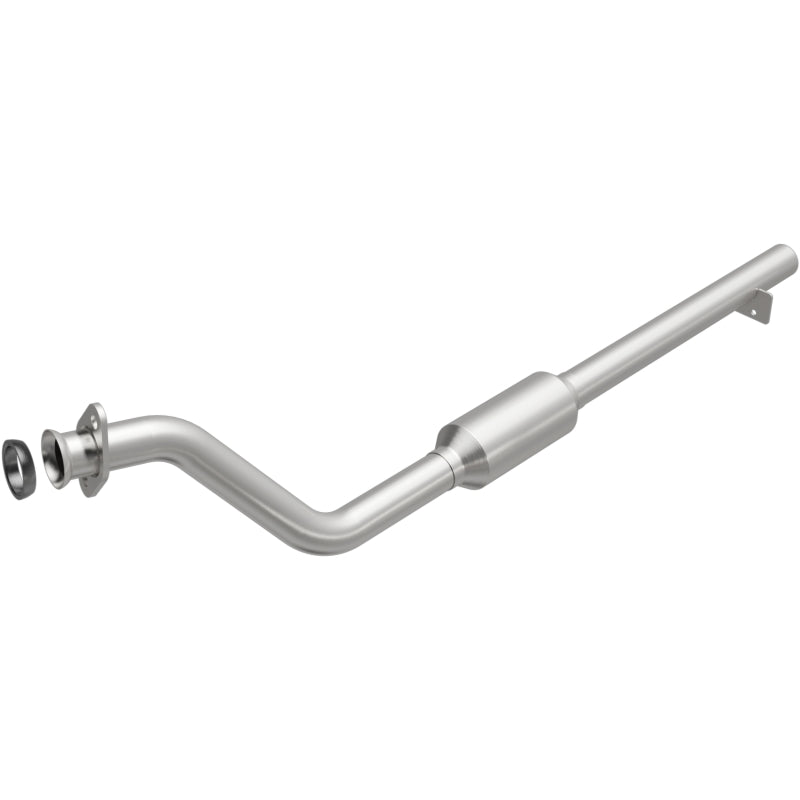 MagnaFlow California Grade CARB Compliant Direct-Fit Catalytic Converter 3391438 Photo - Primary
