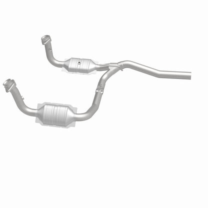 MagnaFlow OEM Grade Federal / EPA Compliant Direct-Fit Catalytic Converter 49187 360 Degree Image Set