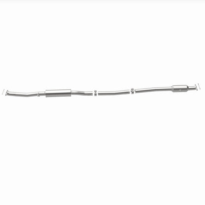 Magnaflow 16-17 Hyundai Tucson L4 2.0 OEM Underbody Direct Fit Catalytic Converter 21-146 21-146 360 Degree Image Set