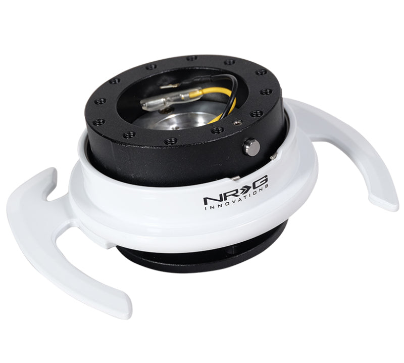 NRG Quick Release Kit - Black Body/ White Ring w/ Handles SRK-700BK/WT SRK-700BK/WT User 1